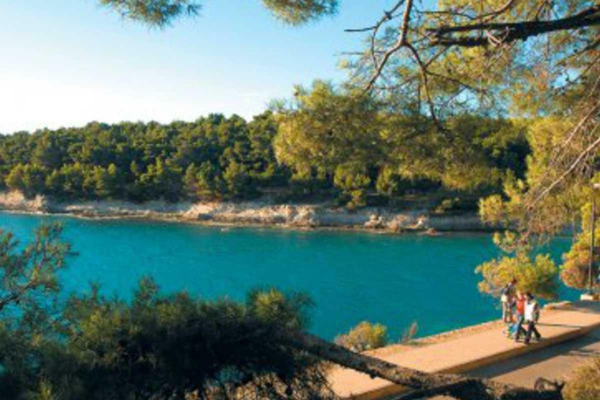 Leut Apartment, 3Min Beach, 15Min Center Pula Exteriör bild